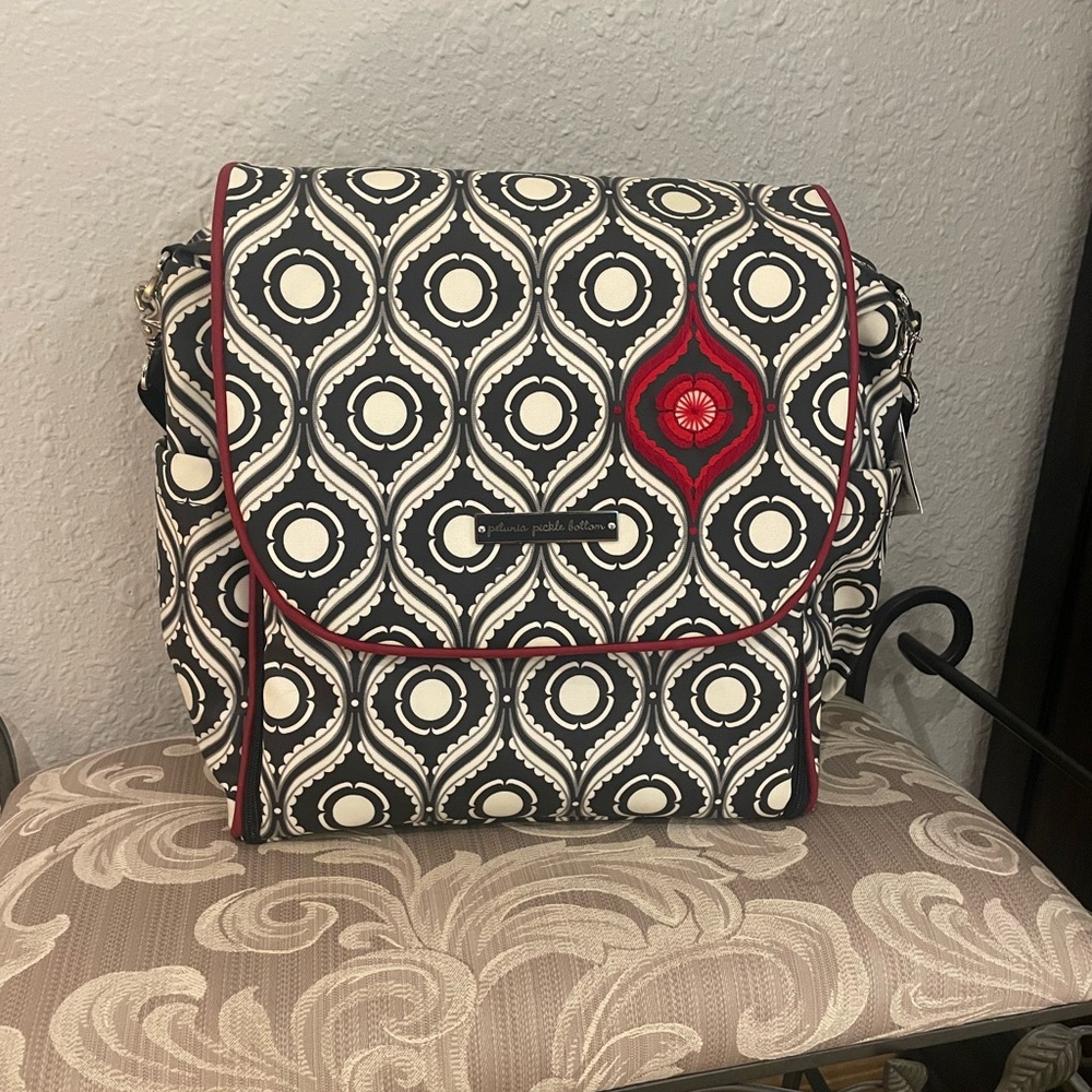 *BRAND NEW* Petunia Pickle Bottom Boxy Diaper Bag
